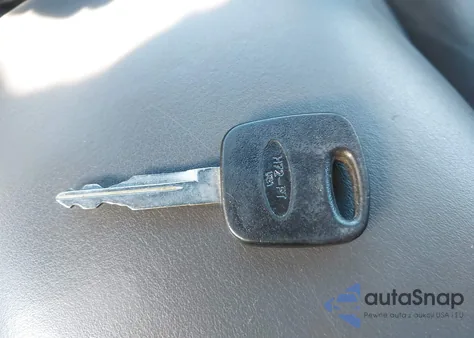 2000 Ford Explorer Eddie Bauer из США, поврежденный, VIN 1FMDU74E6YZA89029